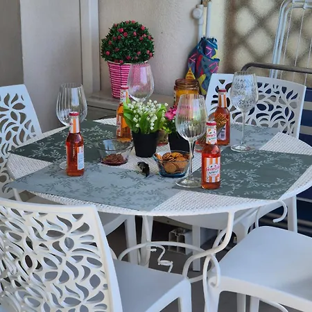 Apartment Juan Plage Juan-les-Pins